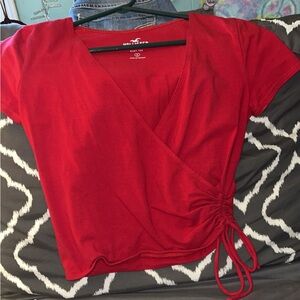 Hollister cropped tee size small